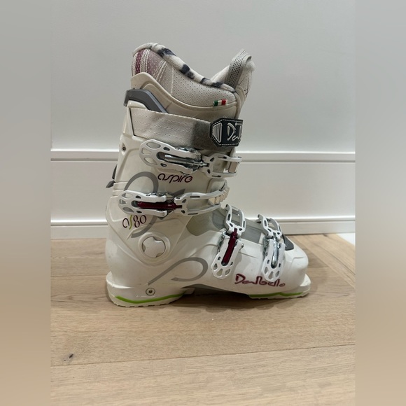 Ski boot - Picture 3 of 7